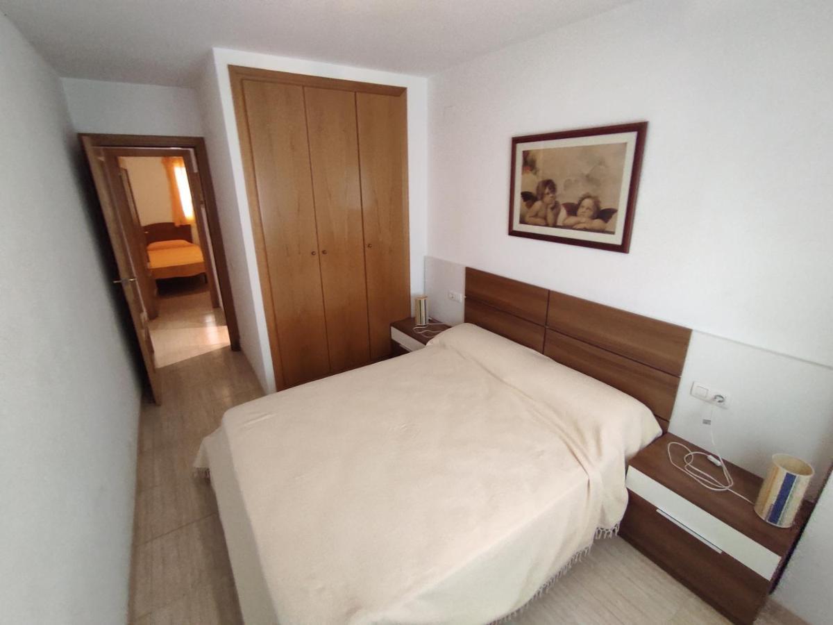 Apartamento Laia โอโรเปซาเดลมาร์ ภายนอก รูปภาพ